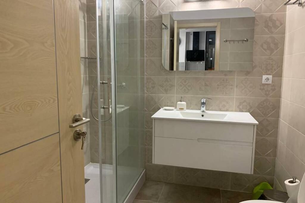 Andreve Apartment By Onix Blue Mamaia Nord, Baby Friendly, Private Parking Неводарі Екстер'єр фото