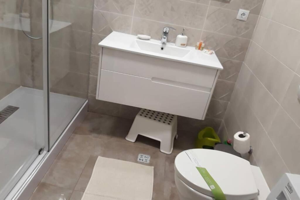 Andreve Apartment By Onix Blue Mamaia Nord, Baby Friendly, Private Parking Неводарі Екстер'єр фото